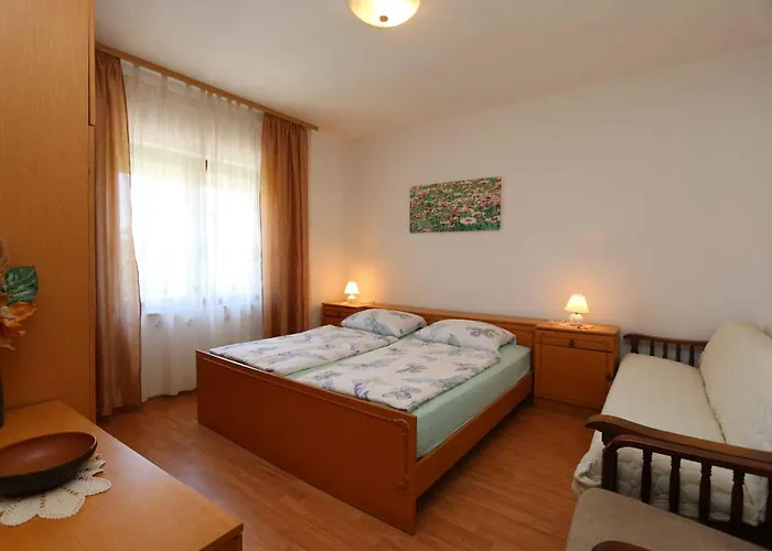 In - Insel Krk 13440 シロ